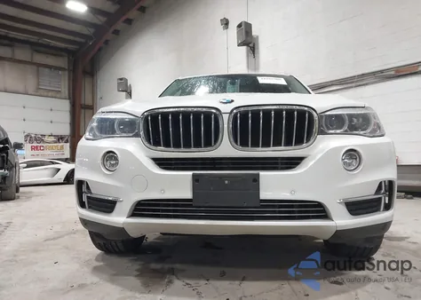 2015 BMW X5 xDrive35I z USA, uszkodzony, nr VIN 5UXKR0C50F0K65708
